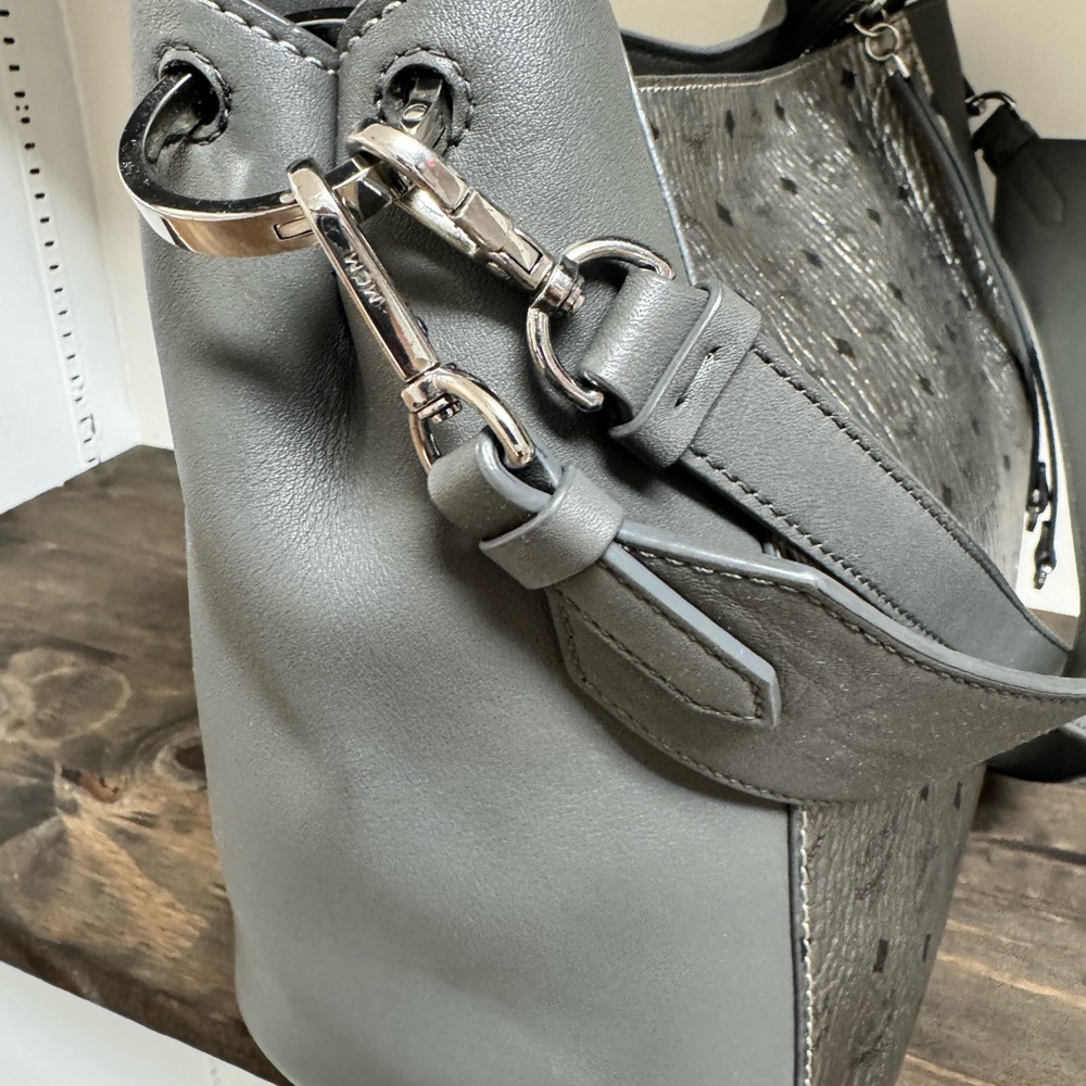 MCM Metallic Silver and Black Shoulder Bag - Picture 6 of 13